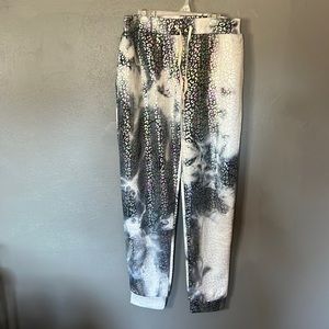 Snake Print Joggers  Sparkle  size med never wore